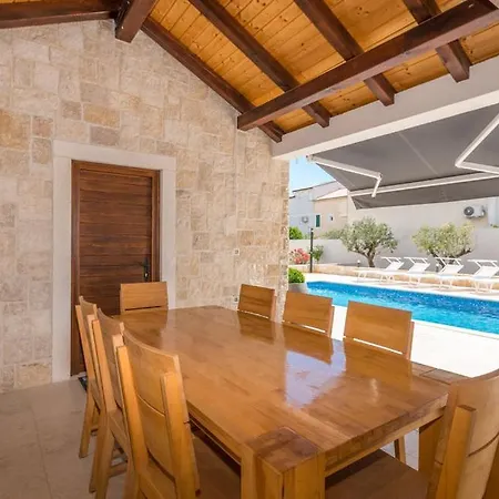 Stella - Crowonder Luxury Rent Villa Turanj