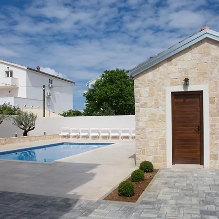 Villa Stella - Crowonder Luxury Rent Turanj