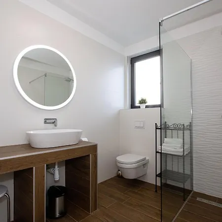 Stella - Crowonder Luxury Rent Villa