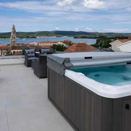 Stella - Crowonder Luxury Rent Villa *