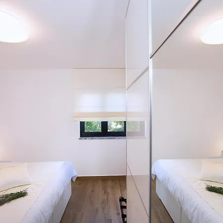 Stella - Crowonder Luxury Rent Villa