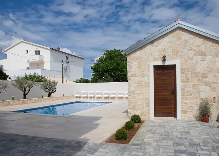 Vila Stella - Crowonder Luxury Rent Turanj