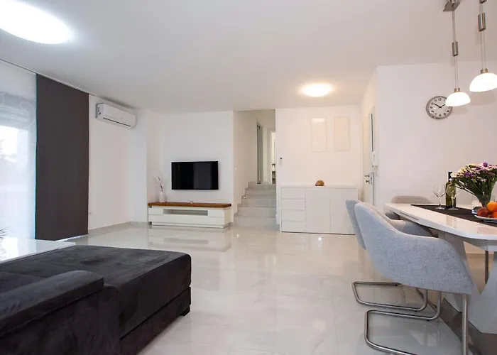 Stella - Crowonder Luxury Rent Vila